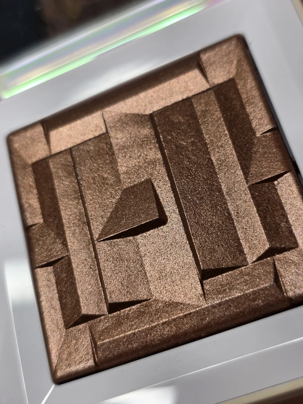HAUS LABS Bio-Radiant Gel-Powder Highlighter – Bronzite (8.5g)
